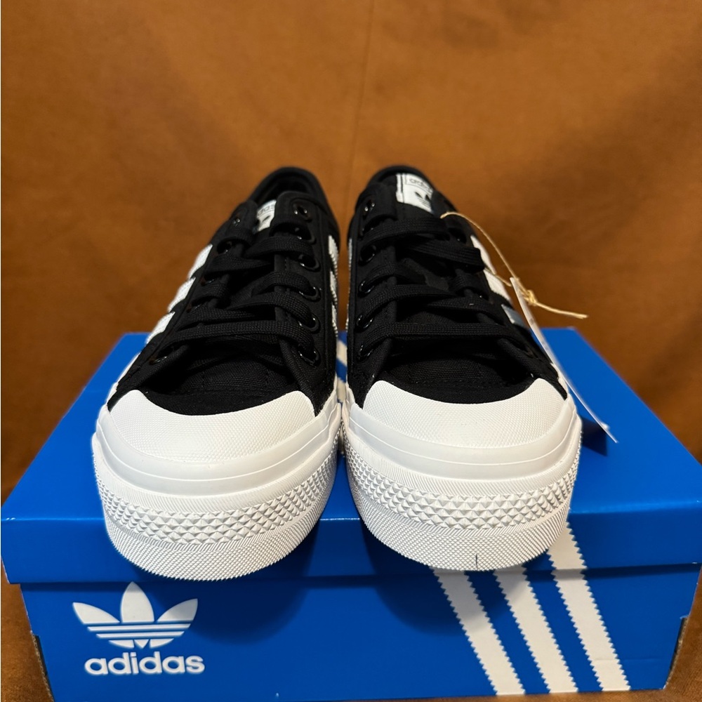 Adidas Nissa Platform 7.5W NWB